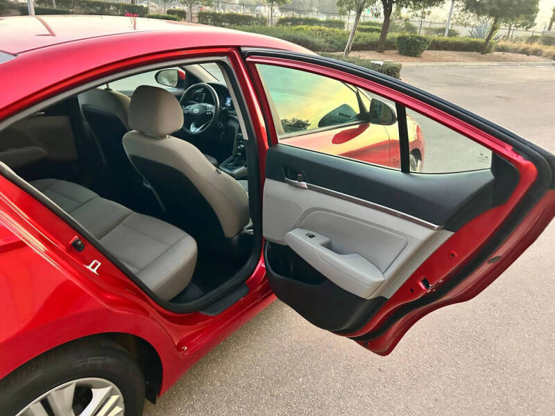 2020 Hyundai Elantra