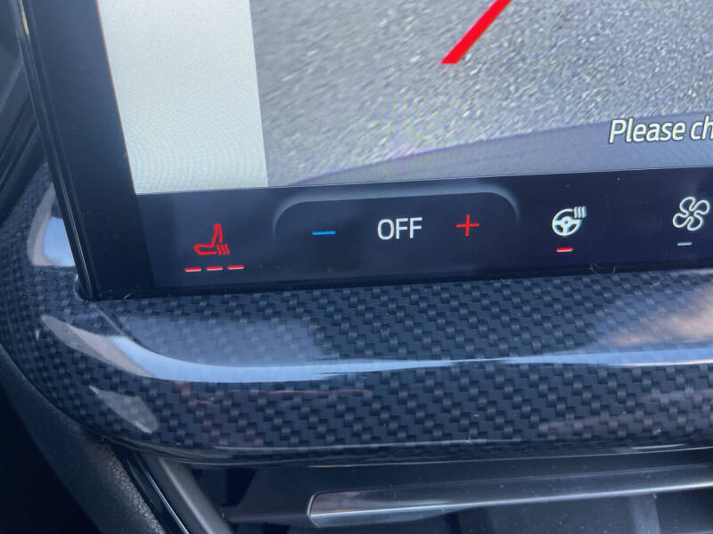 2025 Ford Escape Hybrid ST-Line Select