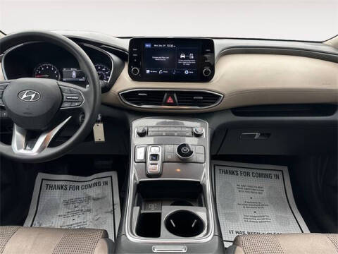 2021 Hyundai Santa Fe SE