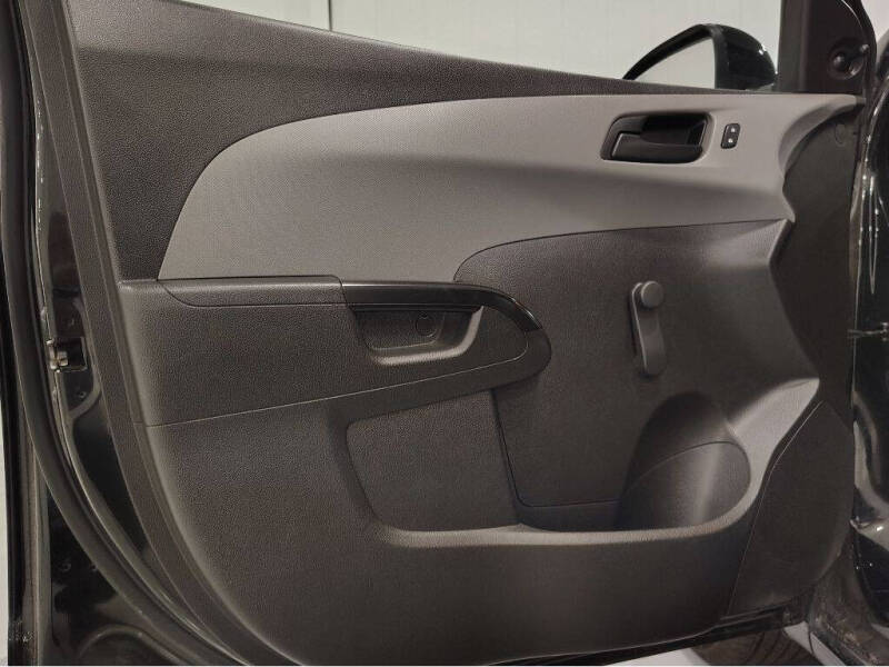 2020 Chevrolet Sonic LT