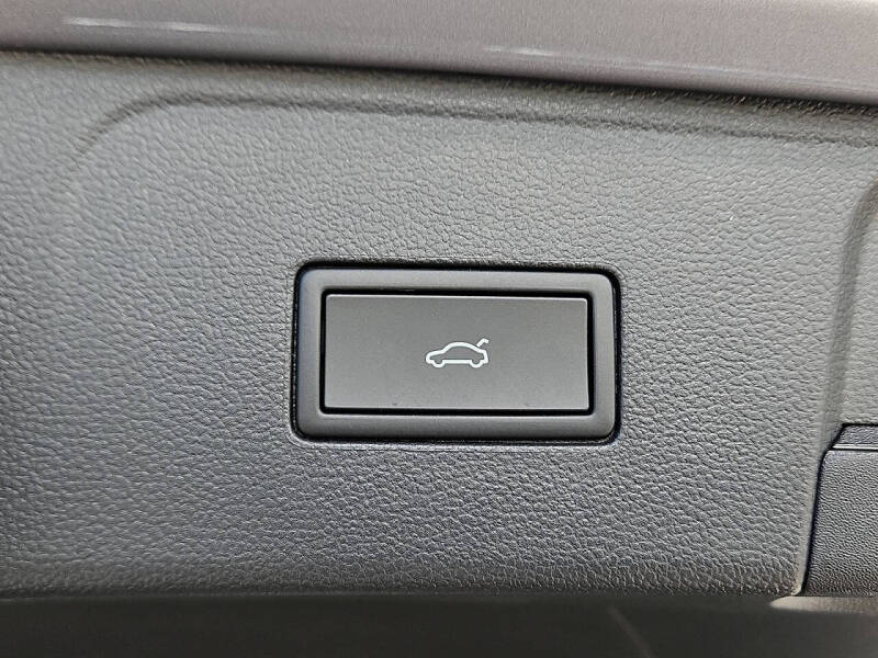 2026 Volkswagen Atlas SE