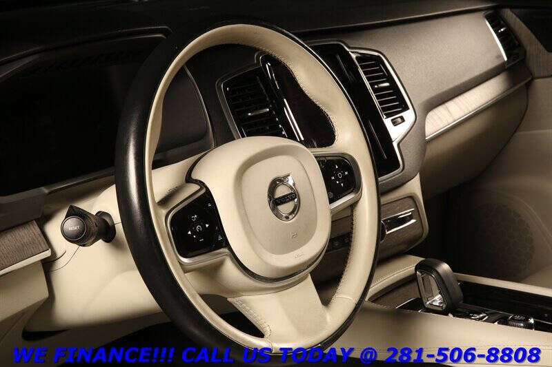 2023 Volvo XC90 B6 Plus Bright Theme 6P