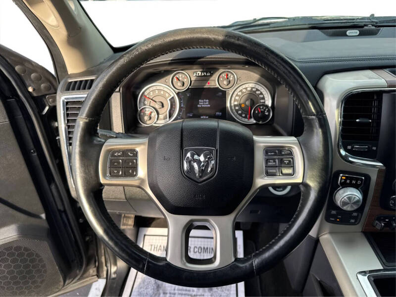 2015 RAM 1500 Laramie