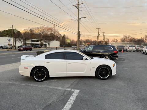 2012 Dodge Charger R/T Max
