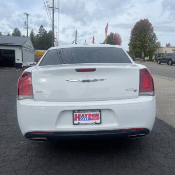 2019 Chrysler 300 S