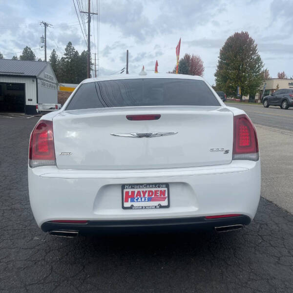 2019 Chrysler 300 S