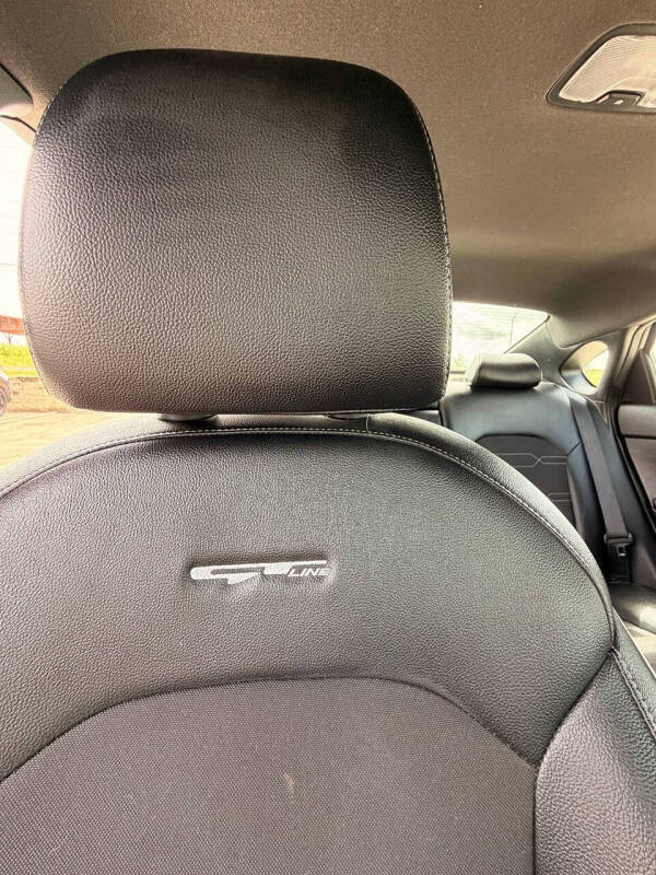 2020 Kia Forte GT Line