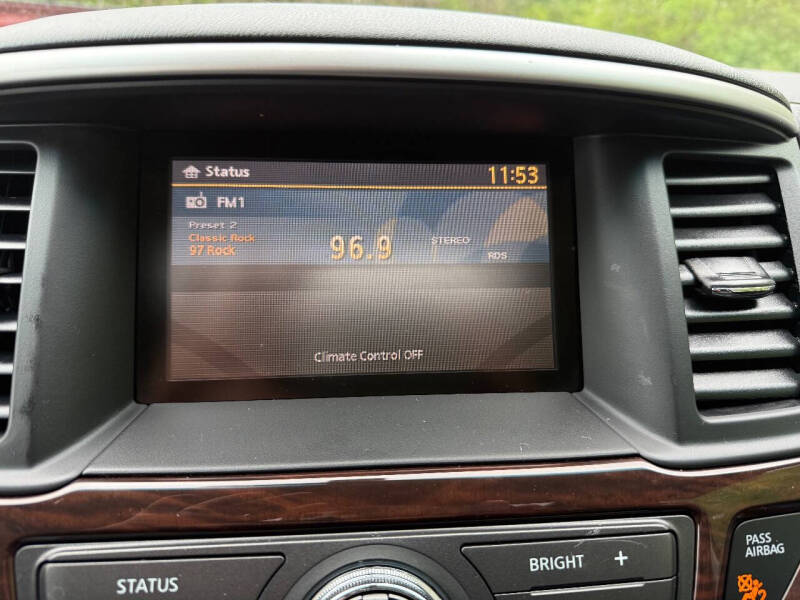 2013 Nissan Pathfinder SL