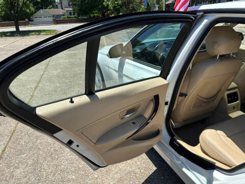 2014 BMW 3 Series 328i