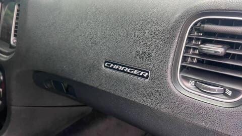 2016 Dodge Charger SXT