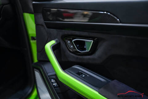 2022 Lamborghini Urus