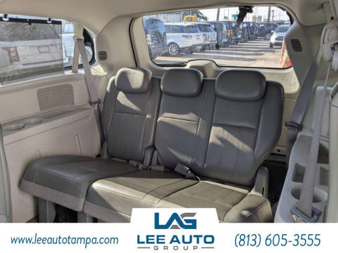 2010 Chrysler Town and Country Touring