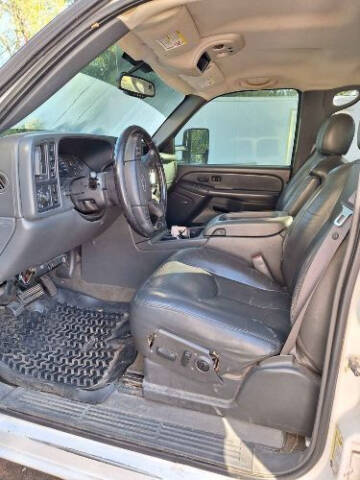 2006 Chevrolet Silverado 1500 SS Classic