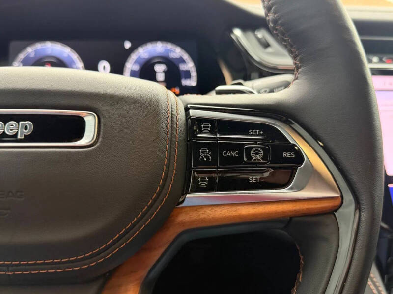 2025 Jeep Grand Cherokee Summit Reserve