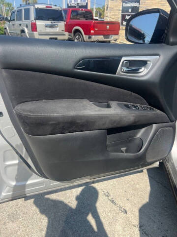 2014 Nissan Pathfinder S