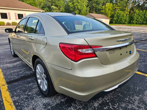 2011 Chrysler 200 Touring