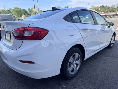 2018 Chevrolet Cruze LS Auto