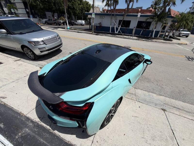 2016 BMW i8