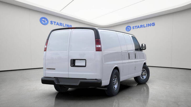 2026 Chevrolet Express 2500
