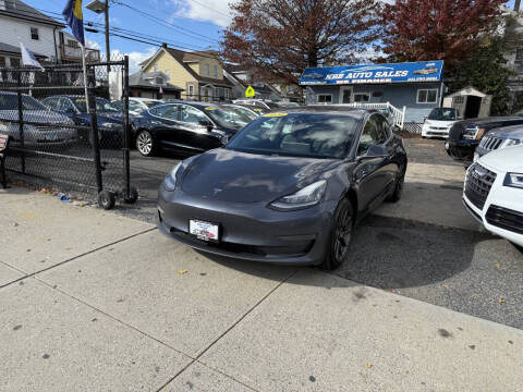 2020 Tesla Model 3 Standard Range Plus