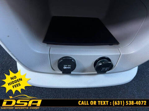 2013 Chrysler Town and Country Touring