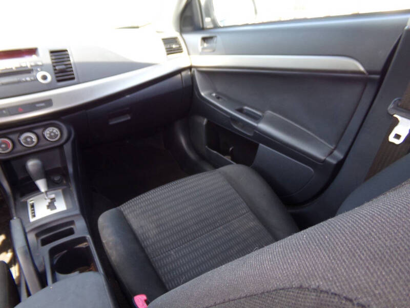 2012 Mitsubishi Lancer ES