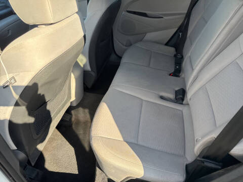 2019 Hyundai Tucson SE