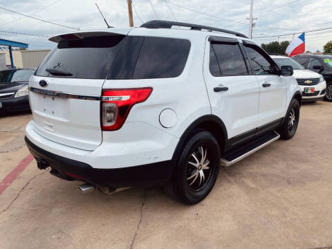 2014 Ford Explorer