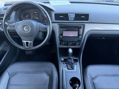 2015 Volkswagen Passat 1.8T Limited Edition