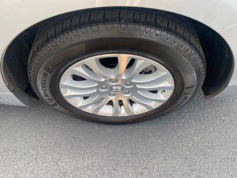2017 Toyota Sienna