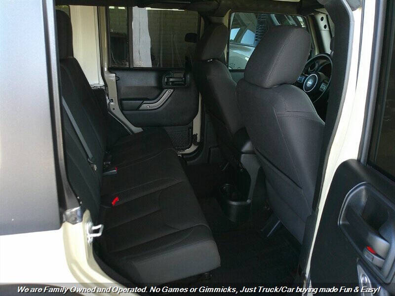 2017 Jeep Wrangler Unlimited Sport S