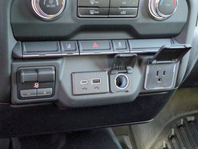 2024 GMC Sierra 2500HD Pro