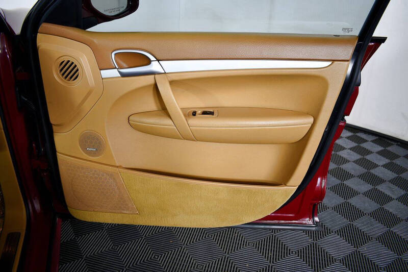 2008 Porsche Cayenne GTS