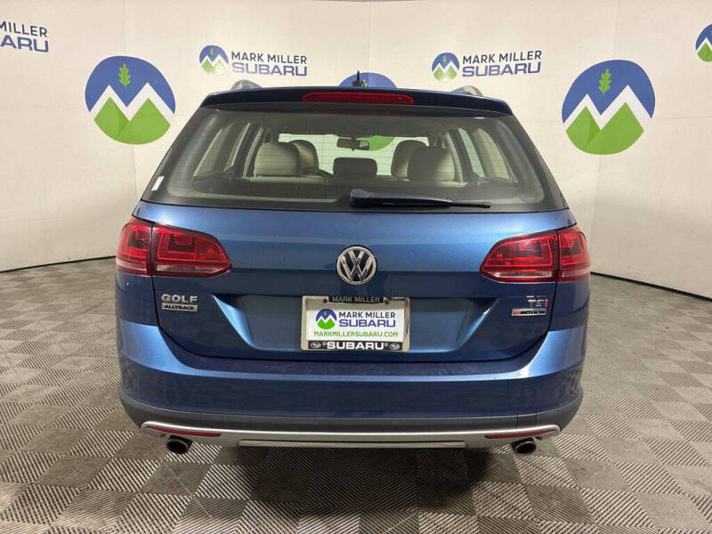 2017 Volkswagen Golf Alltrack