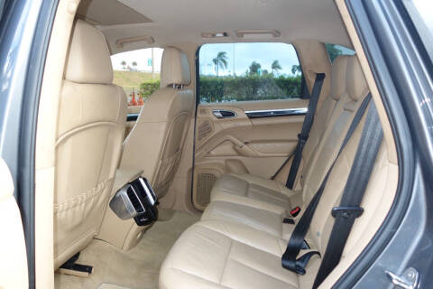 2013 Porsche Cayenne Tiptronic