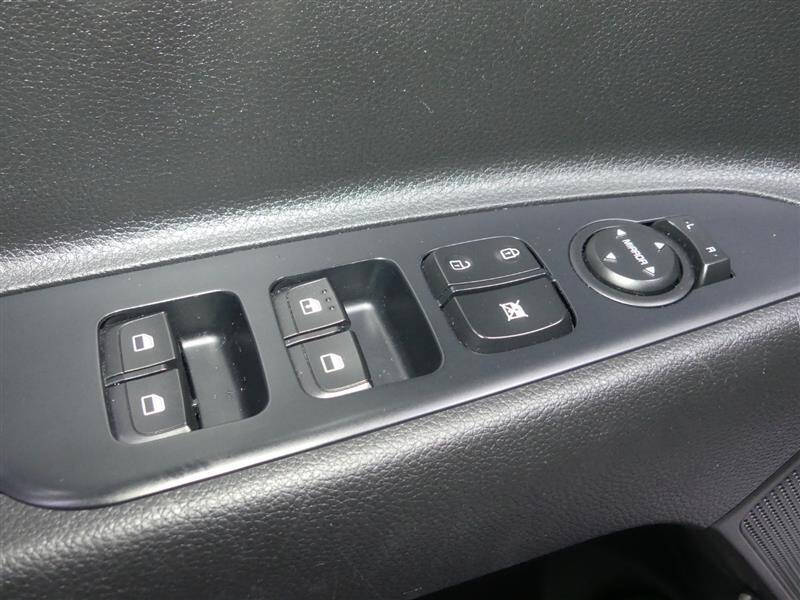 2023 Kia Rio LX
