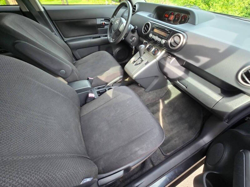 2008 Scion xB