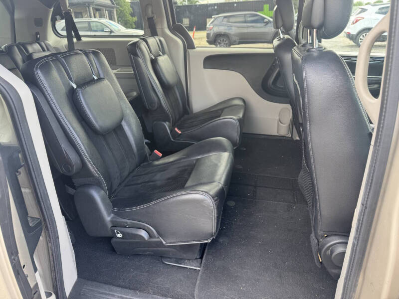 2014 Dodge Grand Caravan SXT