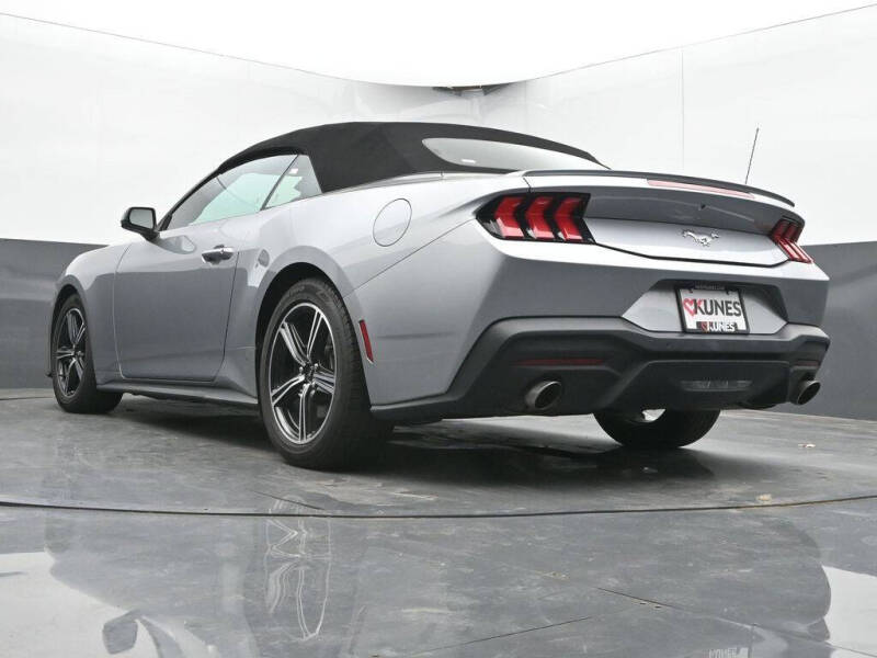 2024 Ford Mustang EcoBoost Premium