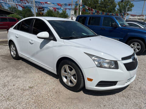 2014 Chevrolet Cruze for sale at Antique Motors in Plymouth IN