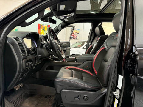 2025 RAM 1500 RHO