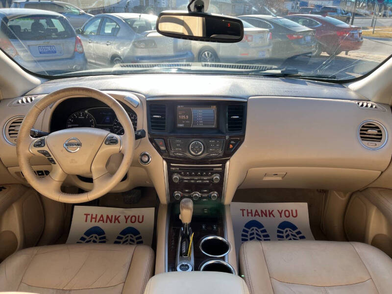 2013 Nissan Pathfinder SL