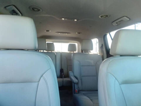 2017 GMC Acadia SLT-1