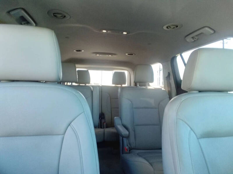 2017 GMC Acadia SLT-1