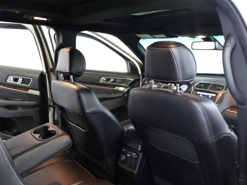 2016 Ford Explorer Platinum