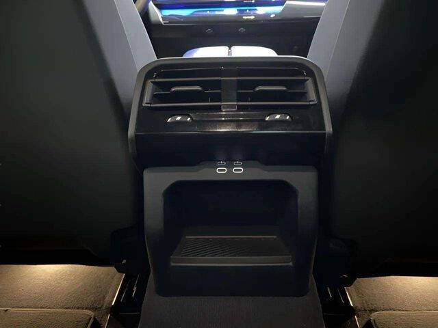 2025 BMW i5 eDrive40