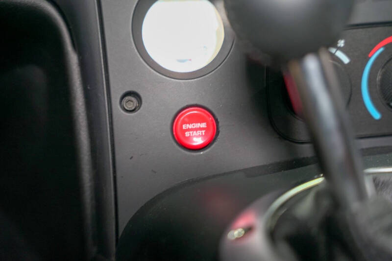 2004 Dodge Viper SRT-10