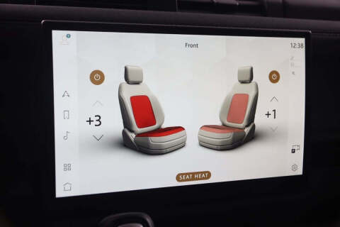 2022 Land Rover Defender 110 SE