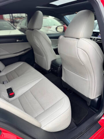 2016 Lexus IS 200t
