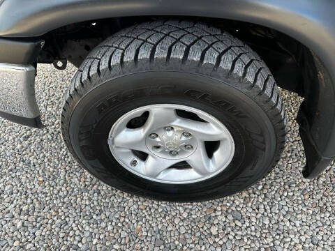 2002 Toyota Tundra SR5 V8